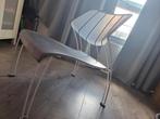 Artistieke moderne stoel, Huis en Inrichting, Stoelen, Ophalen, Kunststof, Zo goed als nieuw, Eén