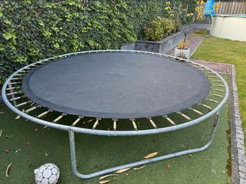 Trampoline 3,05 m - Gratis af te halen beschikbaar voor biedingen