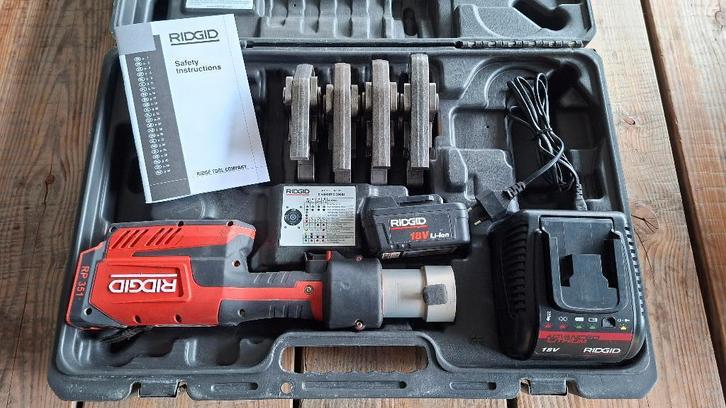 Ridgid RP351 Accu perstang persapparaat Met 4 VIEGA bekken., Auto diversen, Autogereedschap, Zo goed als nieuw, Ophalen of Verzenden