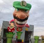 Carnaval Mario en Luigi koppen en houten Mario figuren, Ophalen
