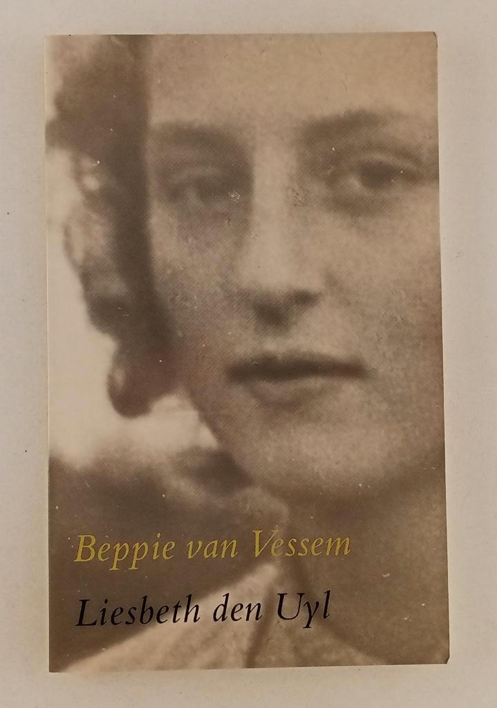 Uyl, Liesbeth den - Beppie van Vessem, Boeken, Romans, Gelezen, Nederland, Ophalen of Verzenden