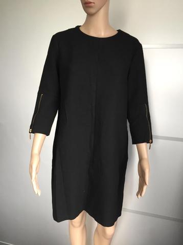 C197 ZARA: zwart jurkje jurk Maat M=38/40 sweatjurk sweat beschikbaar voor biedingen