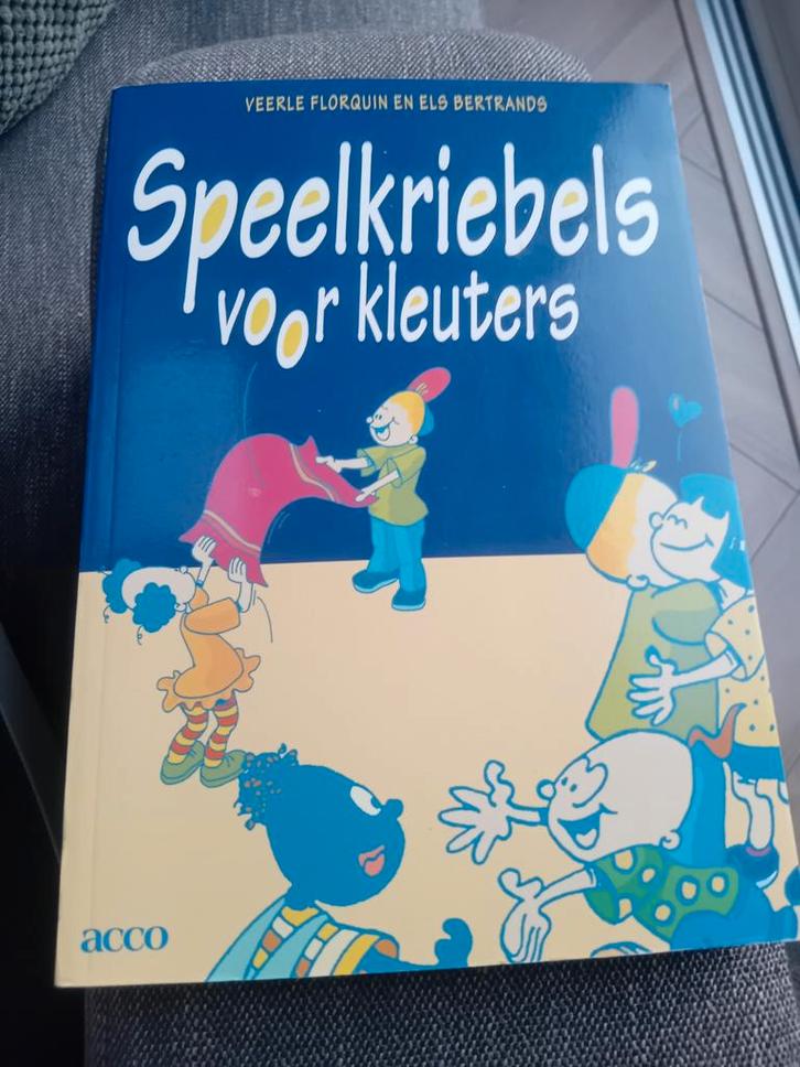 V. Florquin - Speelkriebels voor kleuters, Boeken, Wetenschap, Zo goed als nieuw, Sociale wetenschap, Ophalen of Verzenden