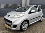Peugeot 107 1.0-12V Sportium Uitvoering /// 2 Eigenaar, Auto's, Voorwielaandrijving, Euro 5, 4 stoelen, 68 pk
