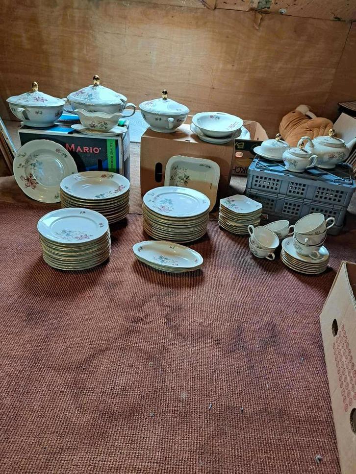 Compleet Servies jr. 30/40, Huis en Inrichting, Keuken | Servies, Zo goed als nieuw, Compleet servies, Overige stijlen, Porselein