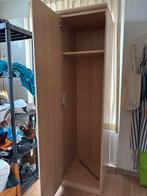 Hangkast van blank hout, Ophalen, Gebruikt