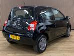 Renault Twingo 1.2-16V Night & Day|Climate Control|, Gebruikt, Zwart, 4 cilinders, 4 stoelen
