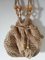 Beige gevlochten stro schoudertas van Witteveen. Zgan., Ophalen of Verzenden, Zo goed als nieuw, Beige, Schoudertasje