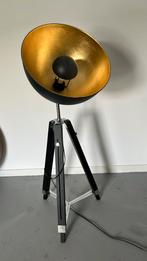 Tripod vloerlamp, Huis en Inrichting, Ophalen of Verzenden, Zo goed als nieuw