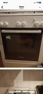 Mooie Bosch   Fornuis met glazen deksel, Witgoed en Apparatuur, Fornuizen, Ophalen, 4 kookzones, Zo goed als nieuw, Gas