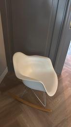 Vitra eames RAR Schommelstoel, Ophalen, Zo goed als nieuw, Stoel(en)