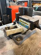 Bernardo WB 200 draaibare machineklem op stalen tafel, Doe-het-zelf en Verbouw, Werkbanken, Ophalen, Zo goed als nieuw, Bankschroef