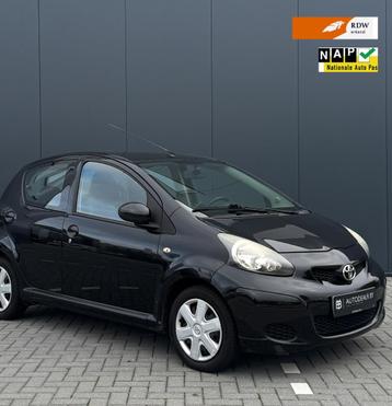 Toyota Aygo 1.0 12V Vvt-i 5DRS | Airco | Elektr. Ramen | NAP beschikbaar voor biedingen