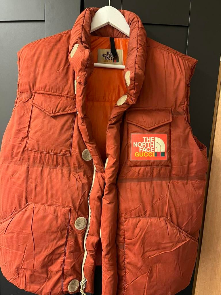 The North Face x Gucci Donsvest - Limited Edition, Kleding | Heren, Bodywarmers, Zo goed als nieuw, Overige maten, Overige kleuren