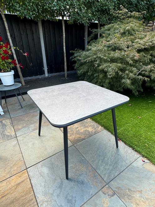 Tuintafel, Caravans en Kamperen, Kampeermeubelen, Zo goed als nieuw, Ophalen