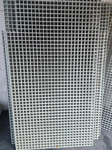 Kunststof Roosters Loopdek Steiger - 9 stuks beschikbaar voor biedingen