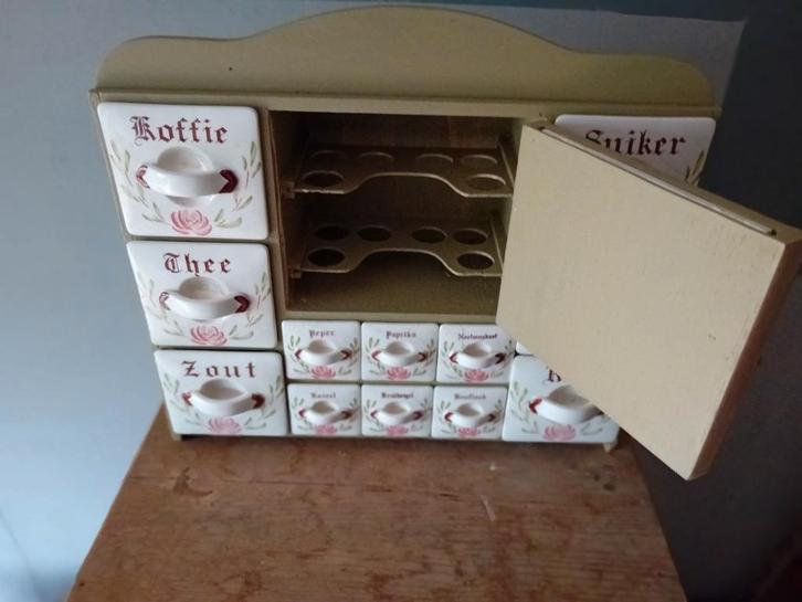 Brocante Kruidenkastje met Eierrek, Antiek en Kunst, Antiek | Keukenbenodigdheden, Ophalen