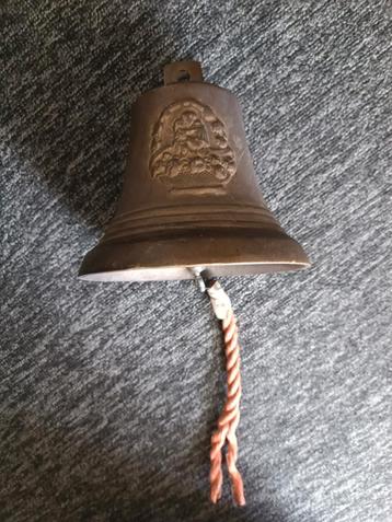 Traditionele messing /bronsen scheepsbel  beschikbaar voor biedingen