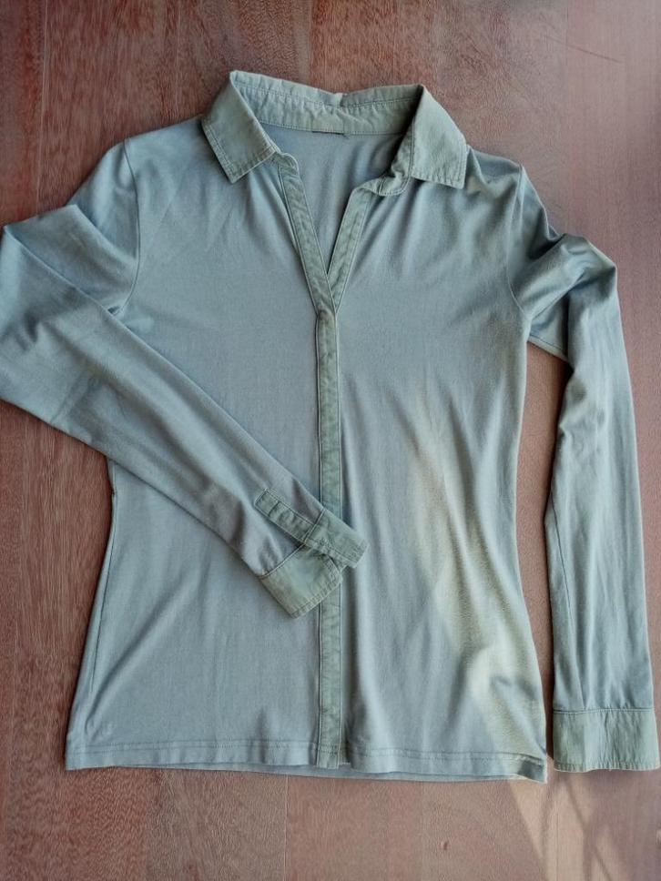 Heel mooie zachte stretchy dames bloes Maat S, Kleding | Dames, Blouses en Tunieken, Gedragen, Maat 36 (S), Blauw, Ophalen of Verzenden