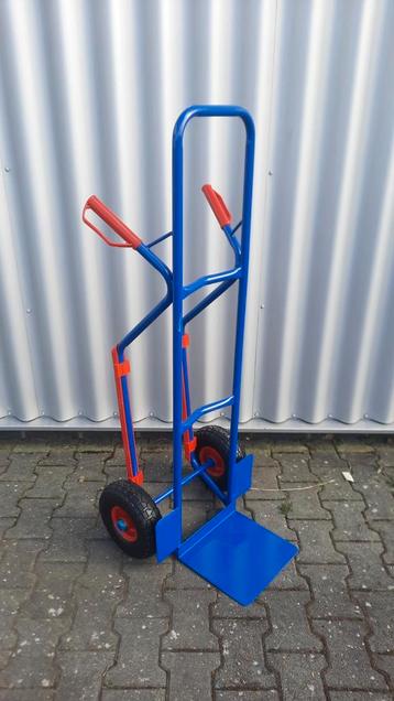 Nieuwe degelijke steekwagen 300 kg model antilek steekkar beschikbaar voor biedingen