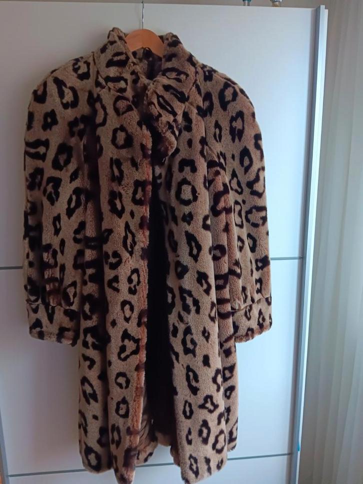 z.g.a.n Dames jas van imitatie bont van de Bijenkorf mt 38, Kleding | Dames, Jassen | Winter, Zo goed als nieuw, Maat 38/40 (M)