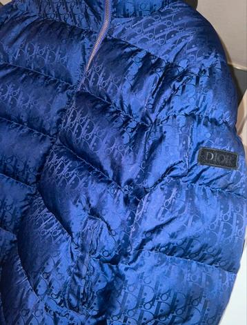 Dior jas beschikbaar voor biedingen