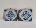 Antieke Delfts Blauw 17e eeuw 3 tulpen tegel, 2 stuks, Ophalen