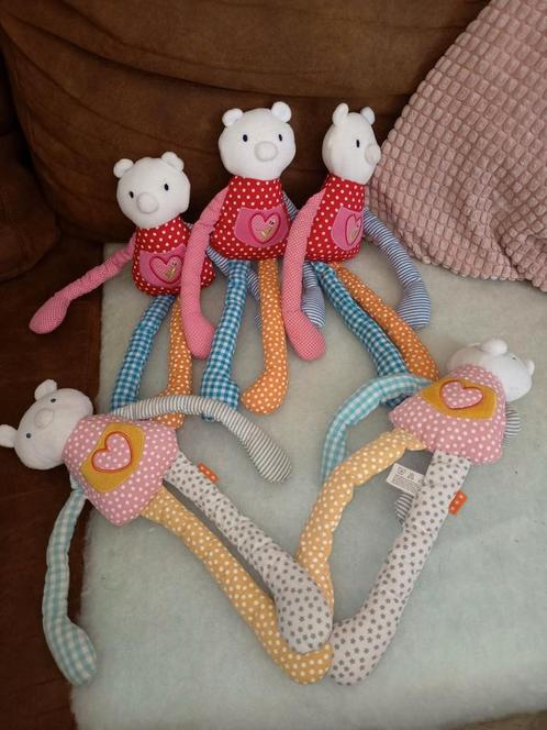 Hema slungel poezen, 2 verschillende., Kinderen en Baby's, Speelgoed | Babyspeelgoed, Zo goed als nieuw, Overige typen, Ophalen of Verzenden
