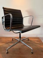 Vitra Eames EA 108 Stoel Zwart Leer Chrome, Huis en Inrichting, Ophalen, Gebruikt, Zwart, Leer