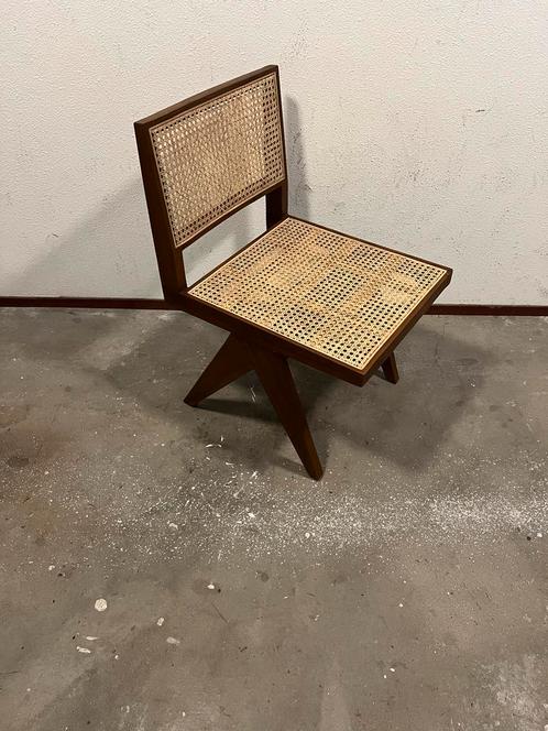 Pierre Jeanneret Rotan Stoel, Huis en Inrichting, Stoelen, Gebruikt, Eén, Hout, Bruin, Ophalen