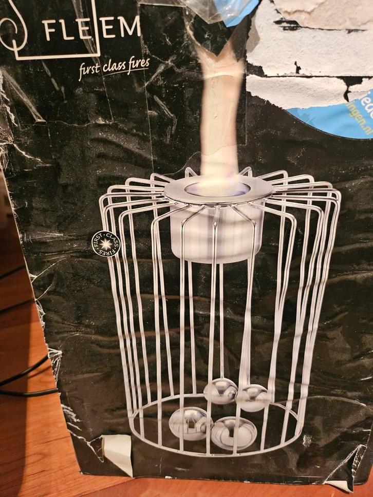 Sfeervolle Olie lamp mooi voor op een buitentafel, Huis en Inrichting, Woonaccessoires | Kandelaars en Kaarsen, Nieuw, 25 tot 50 cm