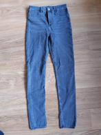 H&M Divided zwart-grijze spijkerbroek maat 36, Divided, Zwart, Ophalen of Verzenden, Zo goed als nieuw