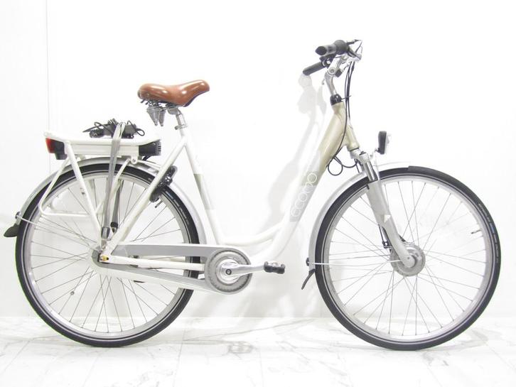 Cortina Common wit dames 57cm 28inch, Fietsen en Brommers, Elektrische fietsen, Gebruikt, Cortina, 55 tot 59 cm