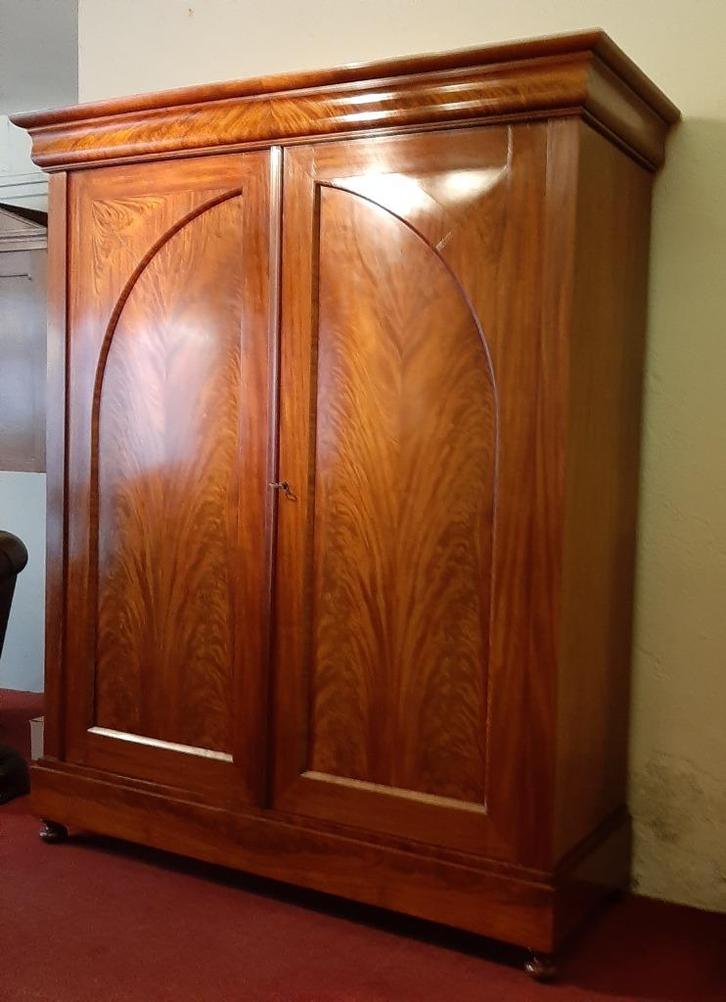 Antieke mahoniehouten biedermeier kast, Antiek en Kunst, Antiek | Meubels | Kasten, Ophalen of Verzenden