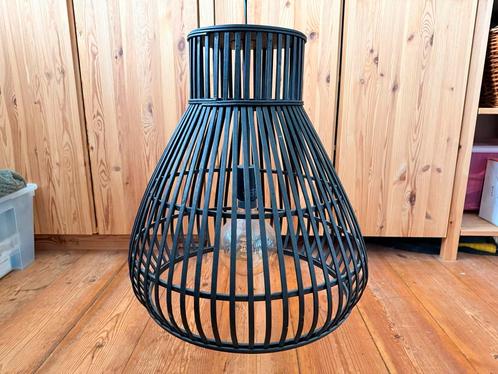 Grote zwarte hanglamp – 50 cm hoog, 45 cm breed, Huis en Inrichting, Lampen | Lampenkappen, Zo goed als nieuw, 25 tot 50 cm, Rond