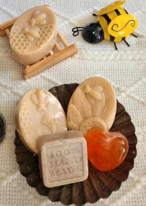 Handgemaakt & 100% Natuurlijk zeep, Sieraden, Tassen en Uiterlijk, Uiterlijk | Gezichtsverzorging, Nieuw, Reiniging, Verzenden