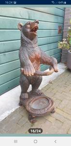 Gezocht aparte stukken black forest of zwarte woud snijwerk, Antiek en Kunst, Ophalen