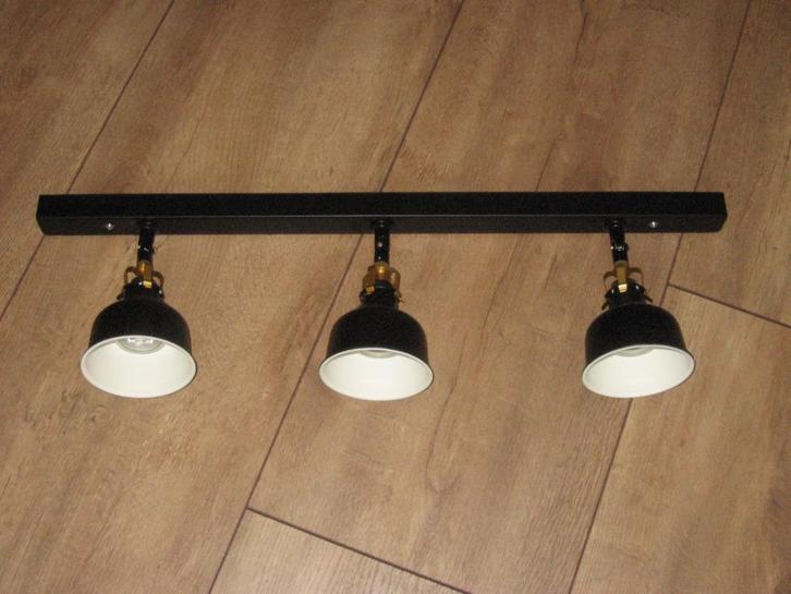 3 SPOTS OP RAIL - MATZWART - MESSING - Z.G.A.N., Huis en Inrichting, Lampen | Spots, Zo goed als nieuw, Plafondspot of Wandspot