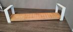 Wandplank mango hout met wit ijzeren ophangbeugels., Ophalen of Verzenden, Zo goed als nieuw