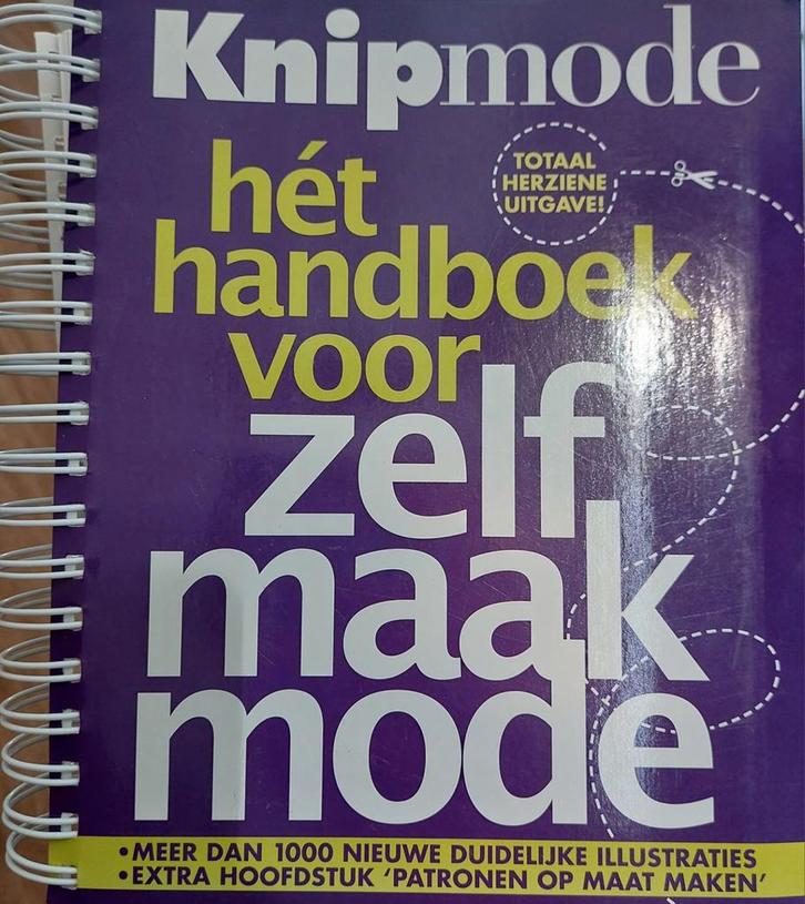 Knipmode Handboek voor Zelfmaakmode, Boeken, Hobby en Vrije tijd, Zo goed als nieuw, Ophalen of Verzenden