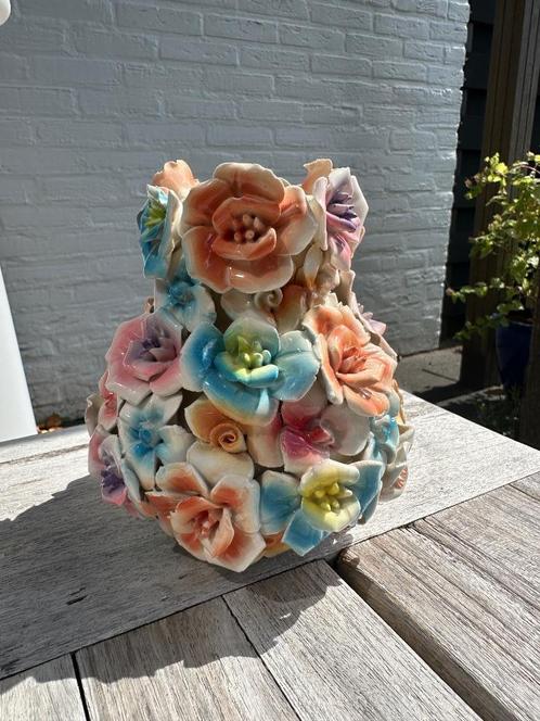 Mooiste vaasje van DES POTS, Huis en Inrichting, Woonaccessoires | Vazen, Gebruikt, Overige kleuren, Minder dan 50 cm, Aardewerk of Porselein