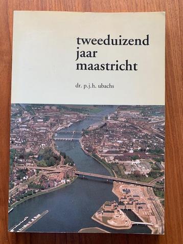 Boek tweeduizend jaar Maastricht beschikbaar voor biedingen