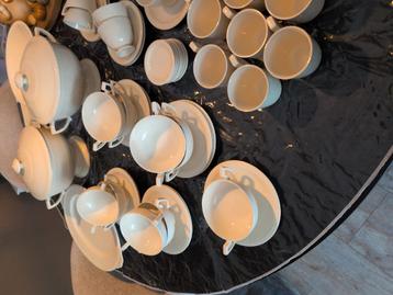 Recamier servies beschikbaar voor biedingen