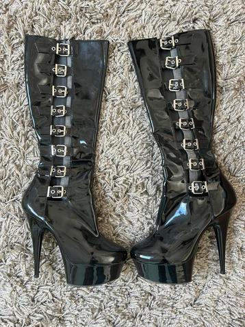 Pleaser Kinky Laarzen Maat 41 beschikbaar voor biedingen