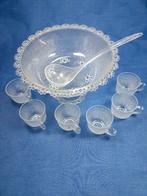Mooi vintage bowlstel  van mooi geslepen glas.Compleet., Overige typen, Onbekend, Ophalen of Verzenden, Zo goed als nieuw