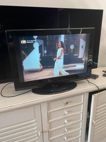 32” inch lcd tv € 30,- beschikbaar voor biedingen