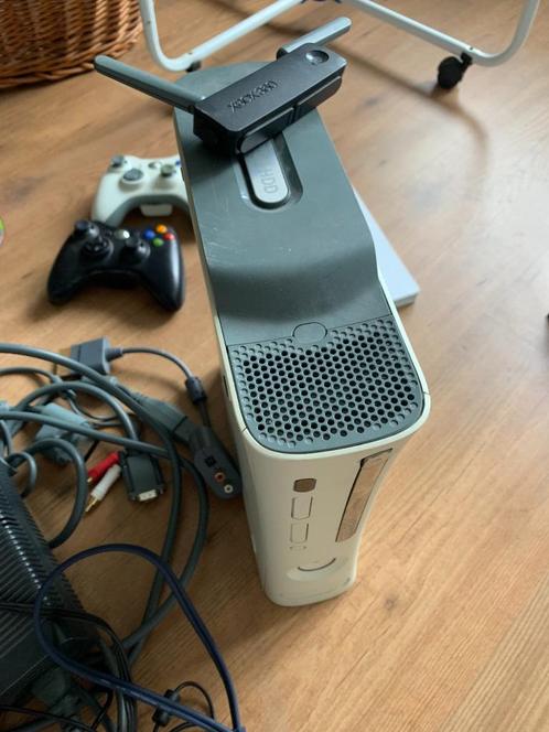 xbox 360 en (kapotte) ps4, Spelcomputers en Games, Games | Xbox 360, Gebruikt, Avontuur en Actie, 1 speler, Vanaf 18 jaar, Online