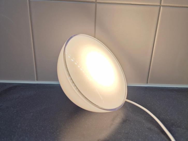 Philips Hue Go v2 [NIEUWSTAAT], Huis en Inrichting, Lampen | Losse lampen, Zo goed als nieuw, Led-lamp, 60 watt of meer, E27 (groot)