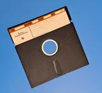 Gezocht: Oude Floppies en (defecte) Commodore 64, Computers en Software, Besturingssoftware, Ophalen of Verzenden, Niet werkend