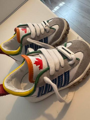 Dsquared schoenen maat 21 beschikbaar voor biedingen